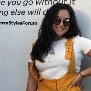 Meet your Posher, Mariana